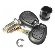 Reparo Da Tranca / Miolo Da Fechadura Bau Givi Com 2 Chaves Preto