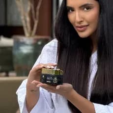 Hidratante Corporal Max Rose Safira Nefertari Body Cream 250g Coco e Baunilha