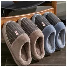Pantufa Classic Comfort – Chinelo de Quarto Risca-de-Giz com Forro em Soft Pelúcia LU4442