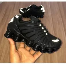 Tênis adulto Refletivo molas masculino 12 (Obs vai com a estampa da marca)envio Rápido e Seguro