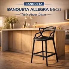 Banqueta Masterchair Design Allegra Moderna 66cm  Polipropileno 1 Unidade