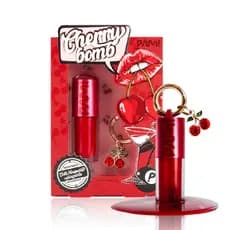 Pam By Pamella Labial Bomb 5g Oferece Medida Tom Na Direita E Um Brilho Lacado