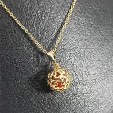 Colar E Brinco Esfera Vazada Com Pedrinha Interna
