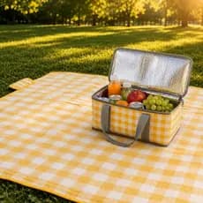 Kit Piquenique Praia Bolsa Térmica + Toalha Pano Camping Dobrável Sortida