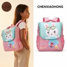 Mochila fofa com desenho animado para crianças em idade pré-escolar, mochila pequena e leve para meninos e meninas.