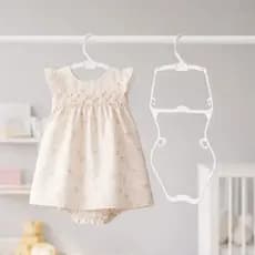 Kit de 20 Cabide de Silhueta Antideslizante Infantil Collant Corpo Moda Praia Biquini Vestido Branco
