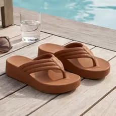 Chinelo Dedo Nuvem Feminino Plataforma Flatform Puffer Blogueira Confortável Lançamento