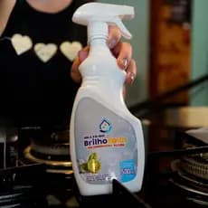 Multiuso Com Bicarbonato 500ml Com Borrifador Brilho Solar