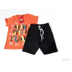 Conjunto Infantil Menino Camiseta Laranja Non Stop Fun + Bermuda Preta Tamanho 1 Ano