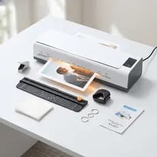 Plastificadora Nova Laminadora Refiladora A3 A4 A5 A6, com três níveis reguláveis por botão/touch 120V
