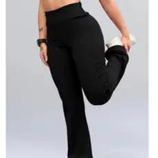 calça boca larga estilosa com tecido premium perfeita para quem busca conforto e elegância