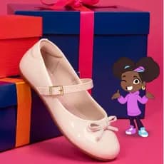 Sapatilha Infantil Off White Verniz Molekinha com Laço – Festa, Batizado e Casamento