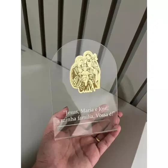 Imagem Placa Sagrada Família em Acrílico Transparente com Detalhe Dourado – Jesus Maria José – Decoração Religiosa