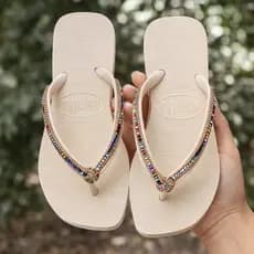 Chinelo Feminino Sandália Tradicional Com Detalhe Na Tira Tendência 2026 Super Confortável