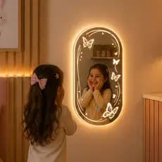 Espelho Alice Jateado Borboleta Oval 60 X 40 cm com Led Touch Dimmer 3 Cores De Parede - LuminaGlass
