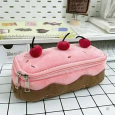 Bolo de cereja de pelúcia fofo, bolsa de caneta para alunos de alto valor