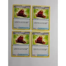 Kit 4 Capa da Determinação 160/189 NM Escuridão Incandescente (2020) Pokémon Estampas Ilustradas TCG Trading Card Game