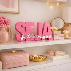 Quadro Decorativo Cristão 3D Seja Forte e Corajosa Placa – Decoração Sala Quarto Escritório Presente