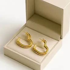 Brinco Argola Coração Banhado a Ouro 18K Feminino Delicado