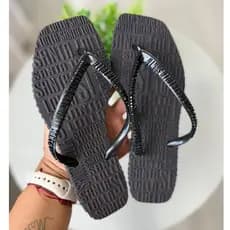 CHINELO DE DEDO FEMININO EM ALTO RELEVO BICO QUADRADO VARIAS CORES STL