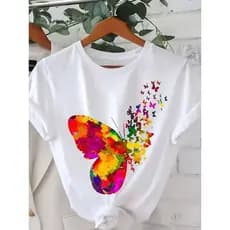 Camiseta Blusinha Feminina T-SHIRT Borboleta Colorida em Estilo Artístico com Efeito Aquarela, Estampa Expressiva