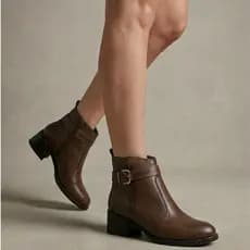 Bota Feminina Fivela Costura Cano Médio Calce Fácil