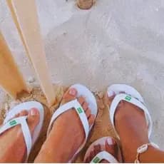 Chinelo Hava aianasORIGINAL Branco Amarelo Dourado Oferta