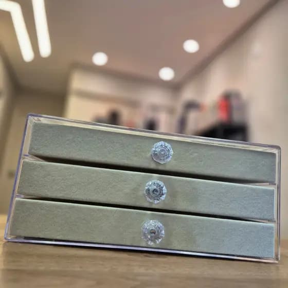 Porta Joias Feminino com 3 Gavetas – Organizador Elegante com Divisórias