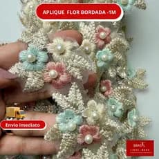 Aplique de Flor Bordada em Tule 1 Metro