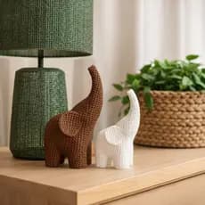 Kit 2 Elefantes Decorativos Texturizados em Tricô – Decoração Moderna Sala/Quarto