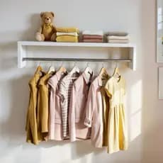 Arara de Roupas Branco Preto Cabideiro Pendurador de Roupa Suspenso