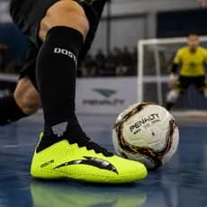 Chuteira Futsal Cano Alto Botinha De Quadra Unissex Costurada Antiderrapante Bota Cano Longo Salão