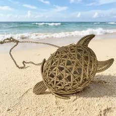 [Venda quente] Bolsa mensageiro feminina diferente de plástico tipo Rattan puro tecido à mão criativo Animal bolsa de ta
