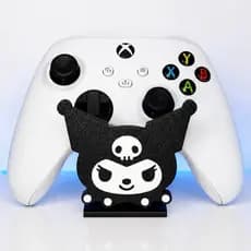 Suporte Gamer Kuromi para Controle PS5/PS4/Xbox/Generic – Estilo Kawaii Dark + Porta Dongle