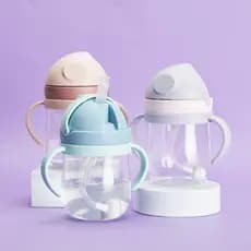 Kit com 2 Copos de Transição Infantil 350ml Com Alça E Canudo Antivazamento