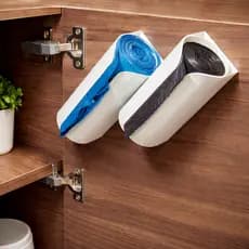 Suporte de Rolo para Saco de Lixo p/ Armário com Fita Dupla Face – Organizador Interno Prático