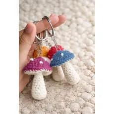 chaveiro cogumelos em amigurumi crochê