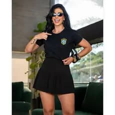 Camiseta Baby Look   Brasão bordado T-shirt Premium