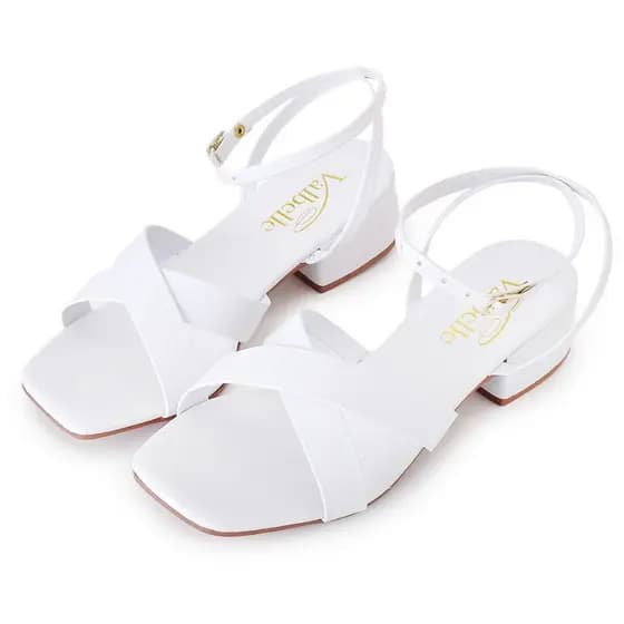 Sandália Feminina Salto Bloco Médio tiras confortavel fivela elegante
