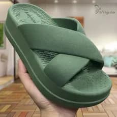 Chinelo Flat Puff Plataforma Nuvem Confortável Macio Lançamento Blogueiras