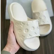 Chinelo Slide Nuvem Feminino Unissex com Solado Antiderrapante Condfortavel - Envio Rápido