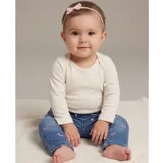 Calça Jeans Bebê Menina Laços Flores Cordão na Cintura Elastano Bolsos Funcionais 01 a 03 Anos