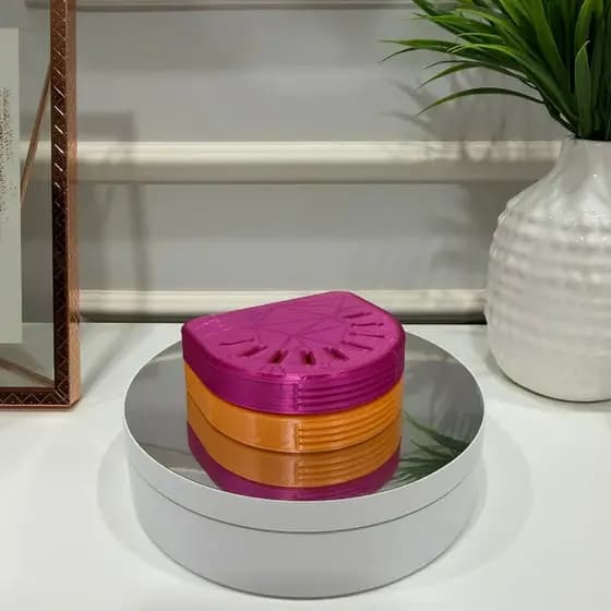 Case Porta Aparelho Alinhador Invisaling I Contenção Prótese Dental Placa de Bruxismo - Estojo Higiênico Ventilado