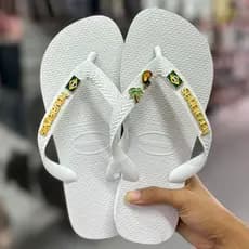 CHINELO HAVAIANAS TOP + PINGENTES - ORIGINAL