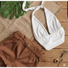 Conjunto Feminino Cropped Frente Única Decote Profundo + Short Alfaiataria com Cinto –Look São João 2026 Elegante Casual
