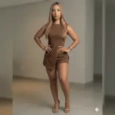Conjunto De Short Com Blusa De Fenda Confortável