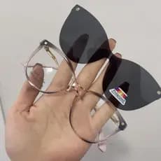 Armação De Óculos Clipon 2 EM 1 Gatinho Feminino/ lente escuro 3D Polarizado/ COM ESTOJO É FLANELA 6529