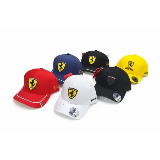 Boné Ferrari Aba Curva | Premium Scuderia F1 | Estilo de Corrida | Ajustável | 100% Algodão.