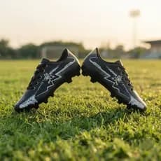 Chuteira Futebol Campo 34 ao 43 Solado costurado Reforçada Travas