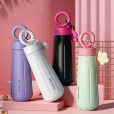 Garrafa térmica de Aço lnoxidável com Alça e Chaveiro de Flor 450ml